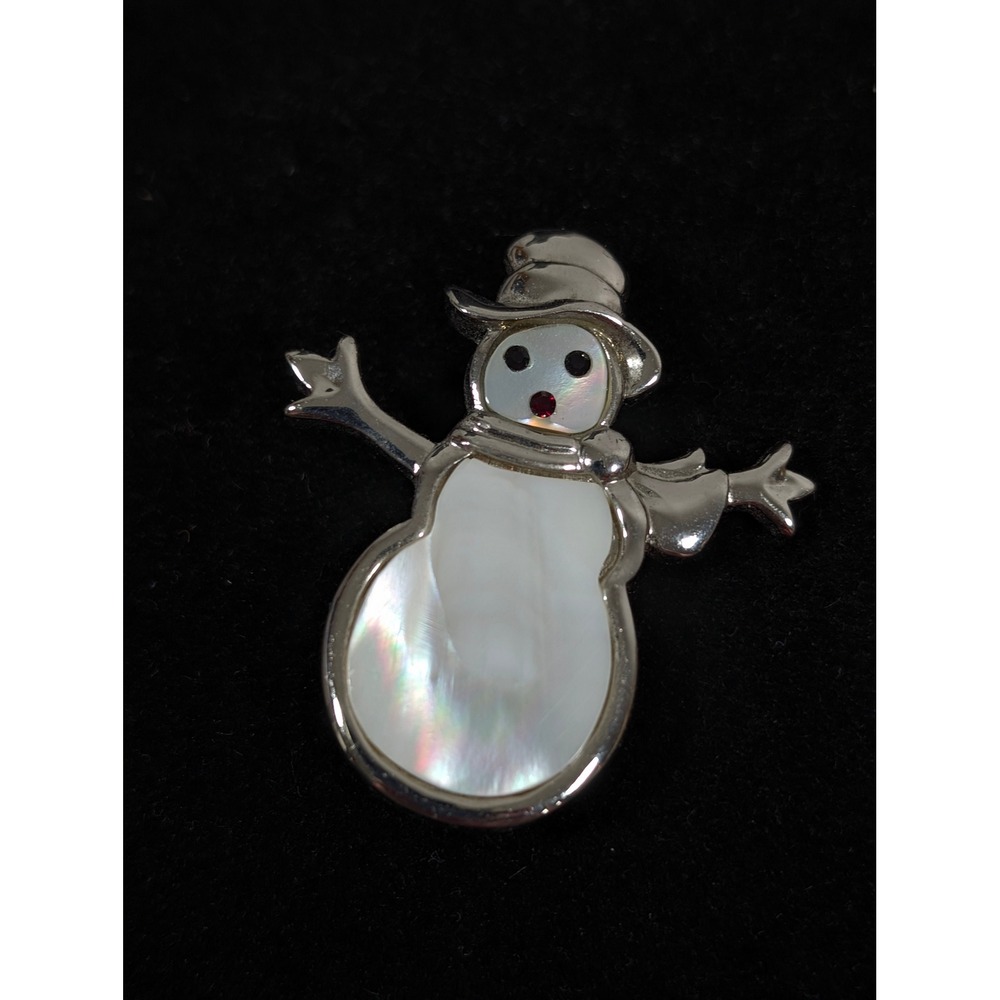 Snowman Brooch Shell Body Rhinestone Silver Tone‎ Winter Holiday Pin